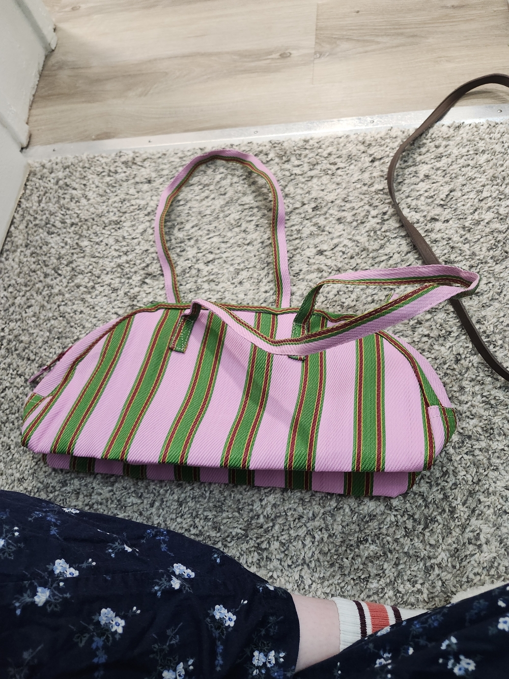 Pink & Green Striped Monty Arc - Picture 2 of 2